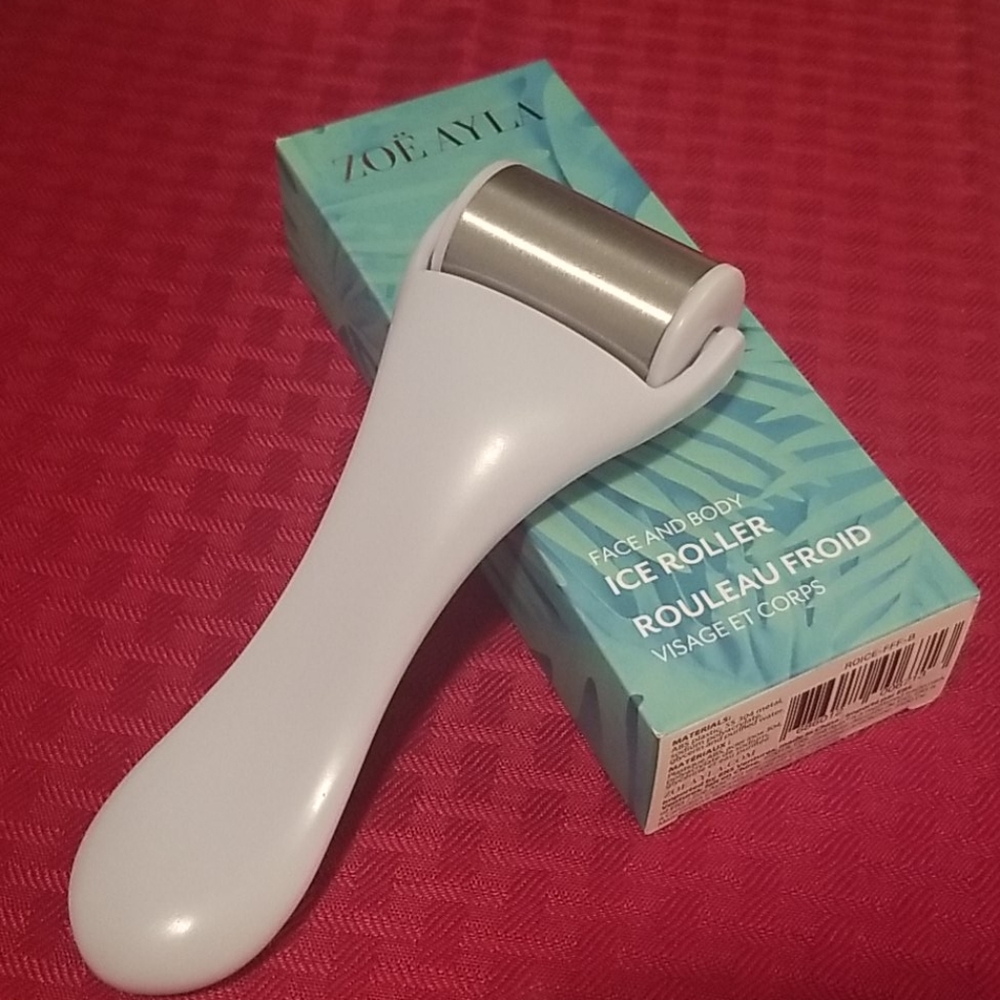 Zoe Ayla Face & Body Ice Roller
